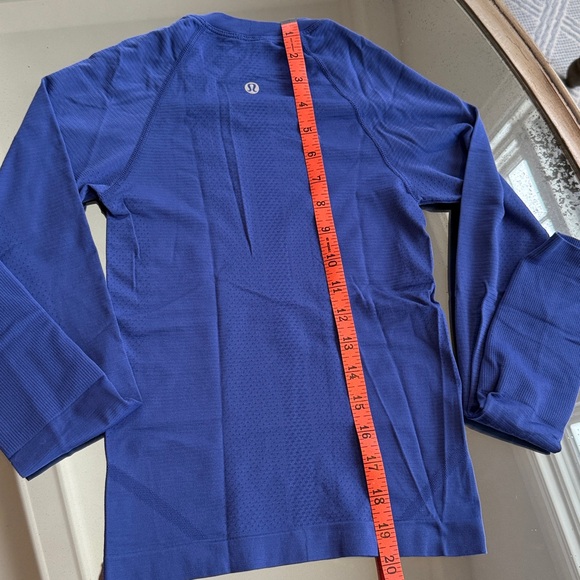 Lululemon Swiftly Tech Long Sleeve Race Length - Picture 6 of 7